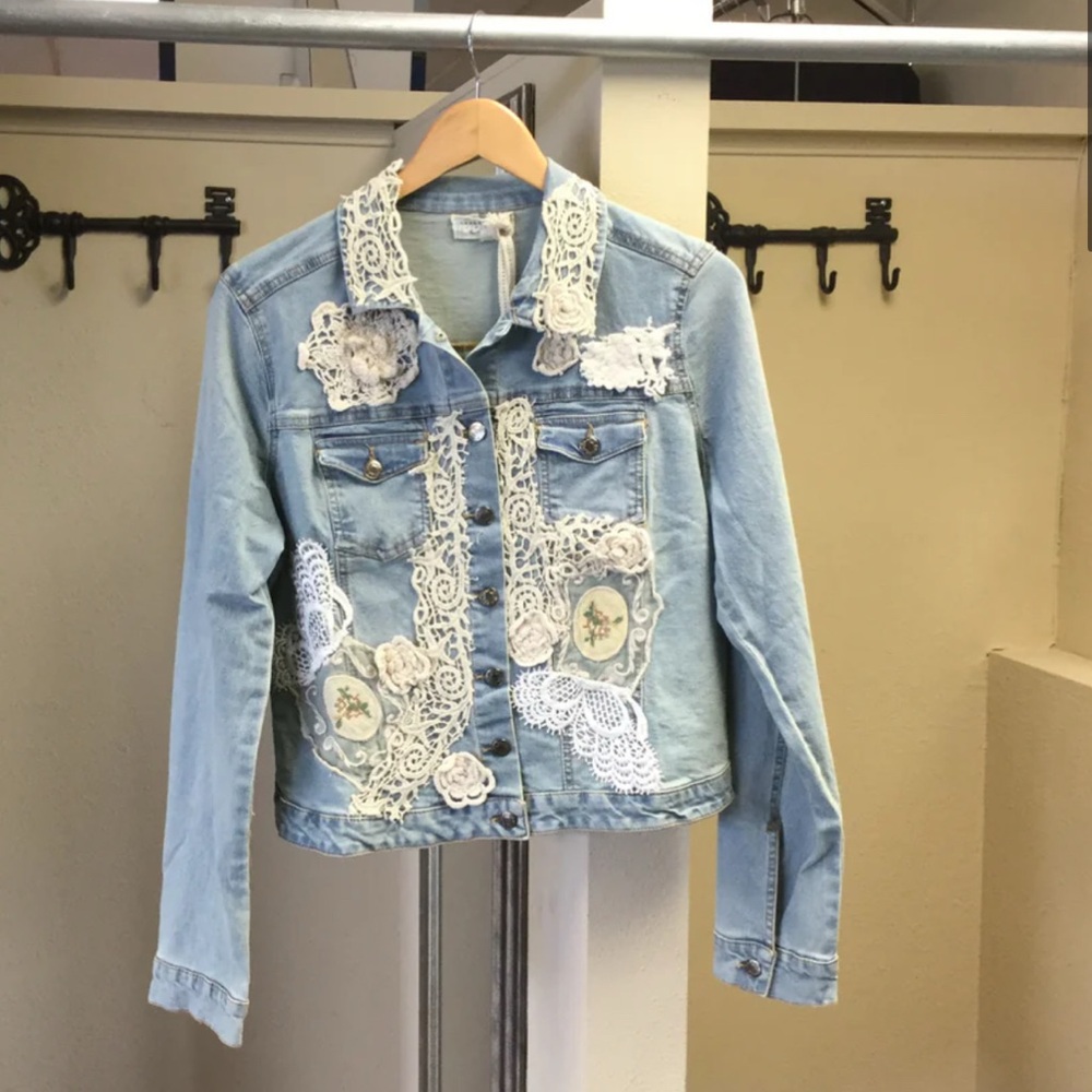 Antica Sartoria Embroidered Denim Jacket
